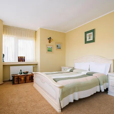 Premium For Groups In - Montepalazzo Elisabeta *